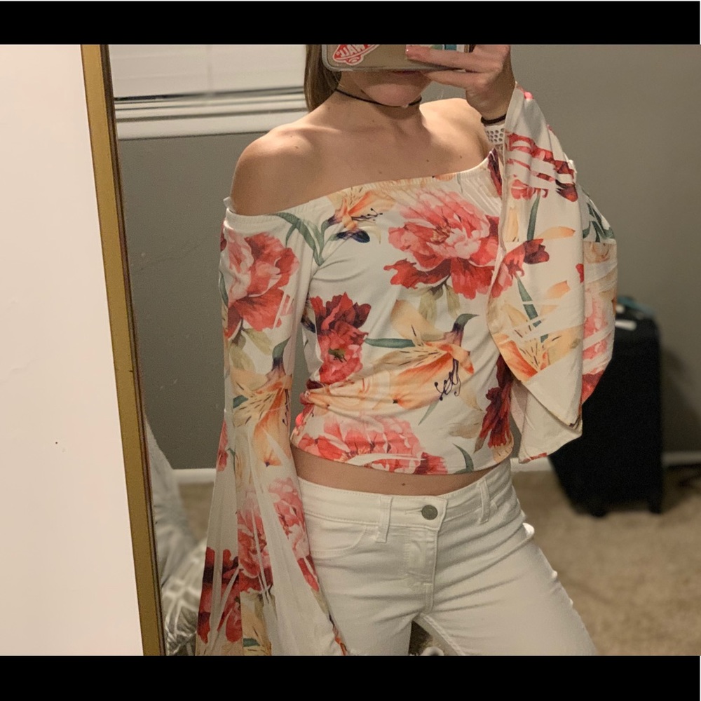 Off the shoulder floral top, XS/S